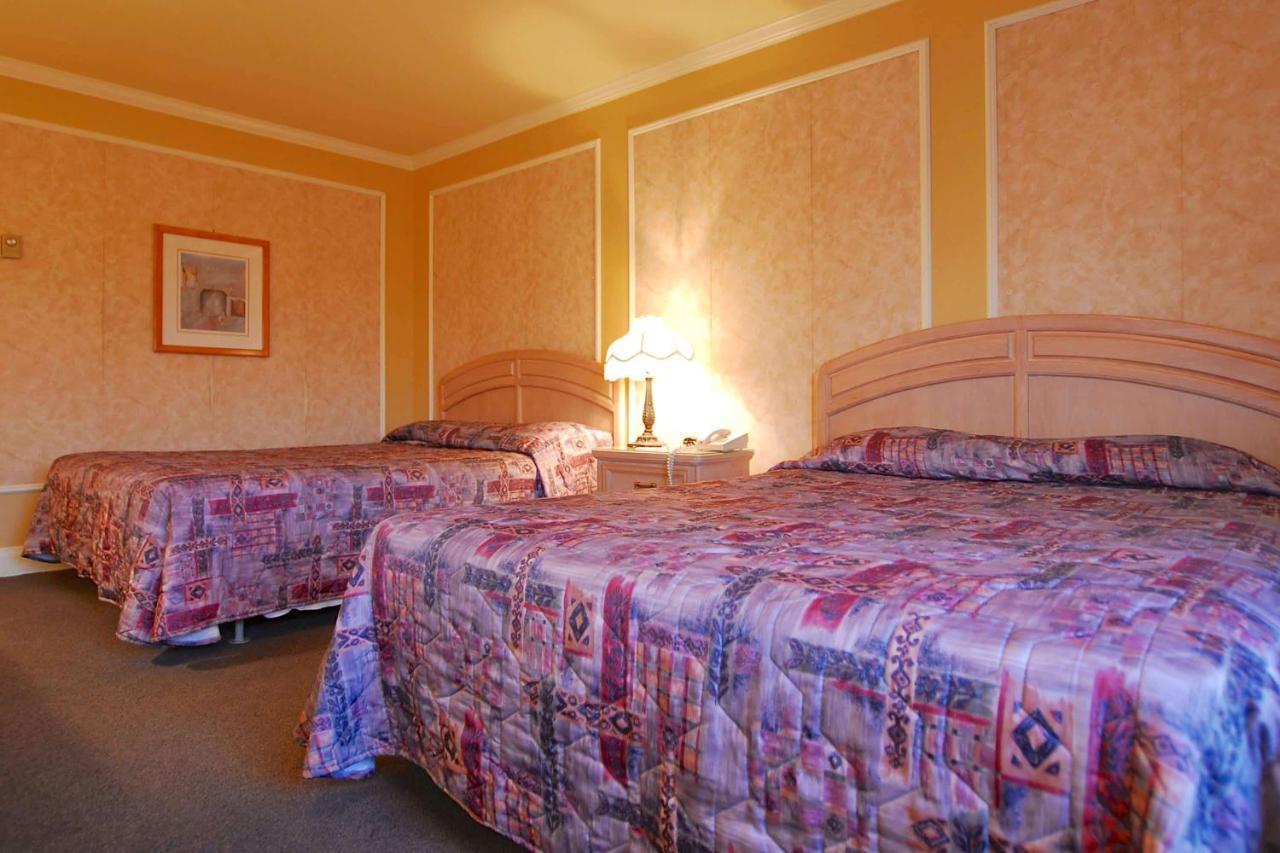 Hotel Travelodge By Wyndham Victoriaville Luaran gambar