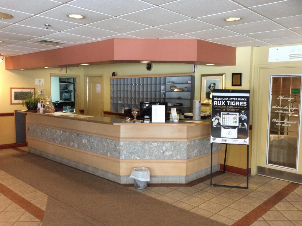 Hotel Travelodge By Wyndham Victoriaville Luaran gambar