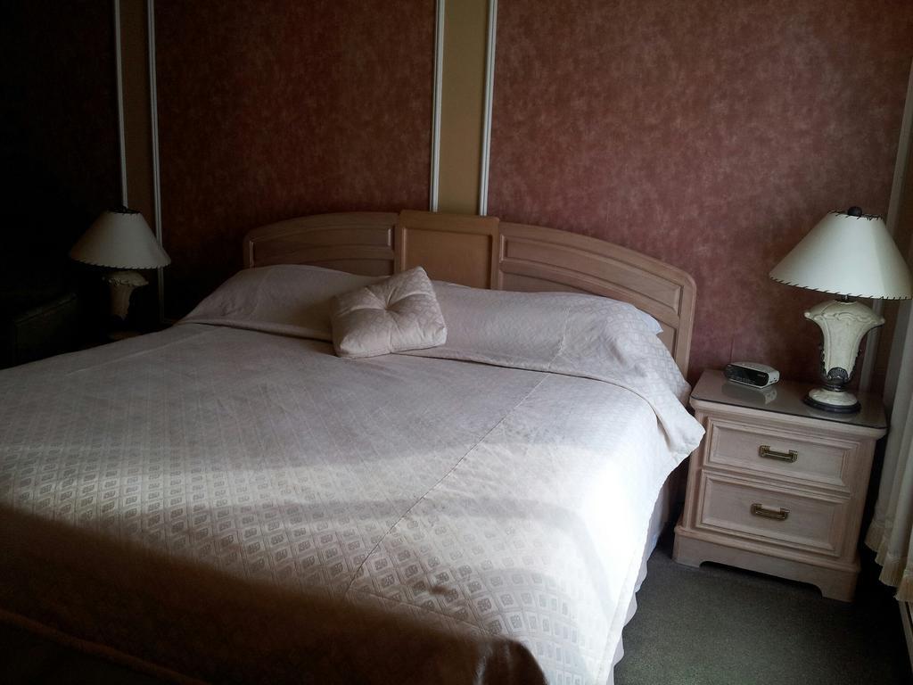Hotel Travelodge By Wyndham Victoriaville Luaran gambar