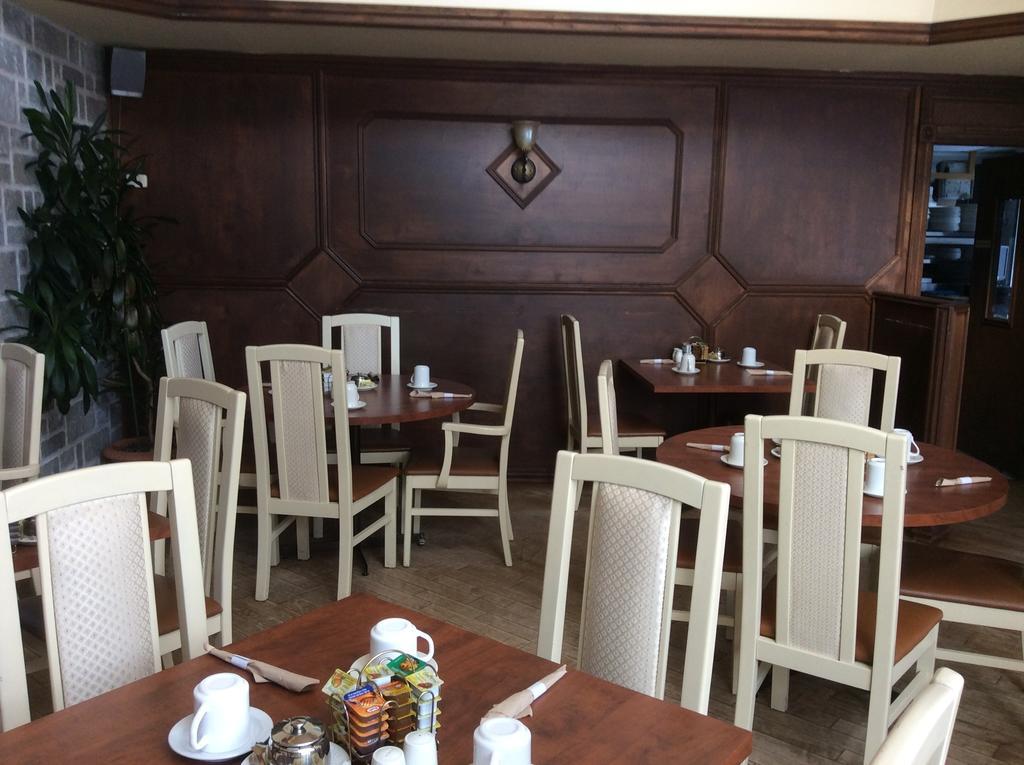 Hotel Travelodge By Wyndham Victoriaville Luaran gambar