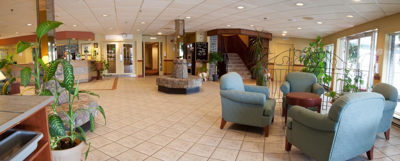 Hotel Travelodge By Wyndham Victoriaville Luaran gambar